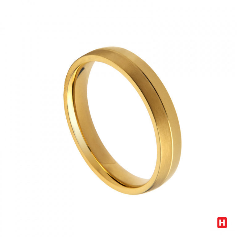 Hassu Classic Golden Wedding Ring